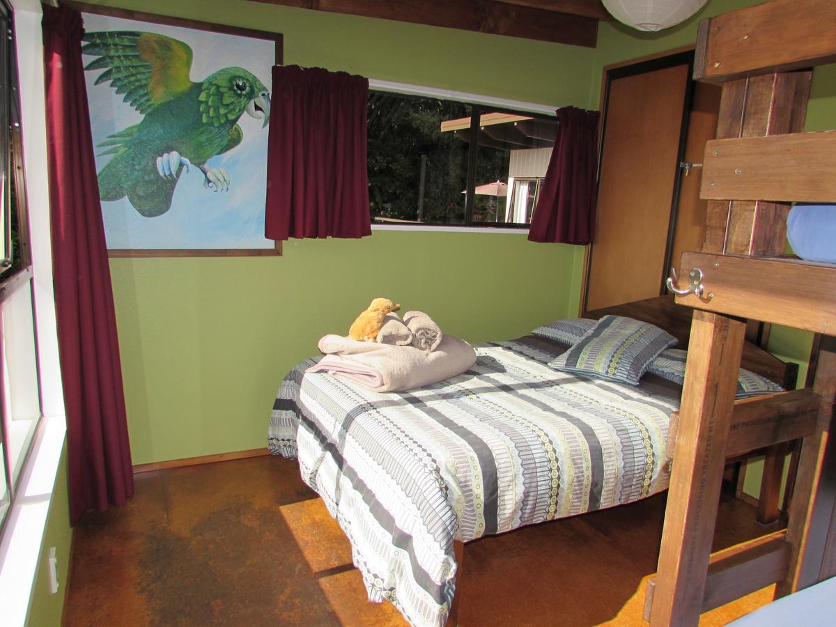 Birdsong Accommodation Hokitika Buitenkant foto