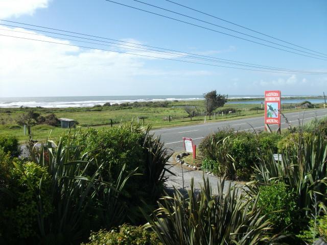 Birdsong Accommodation Hokitika Buitenkant foto